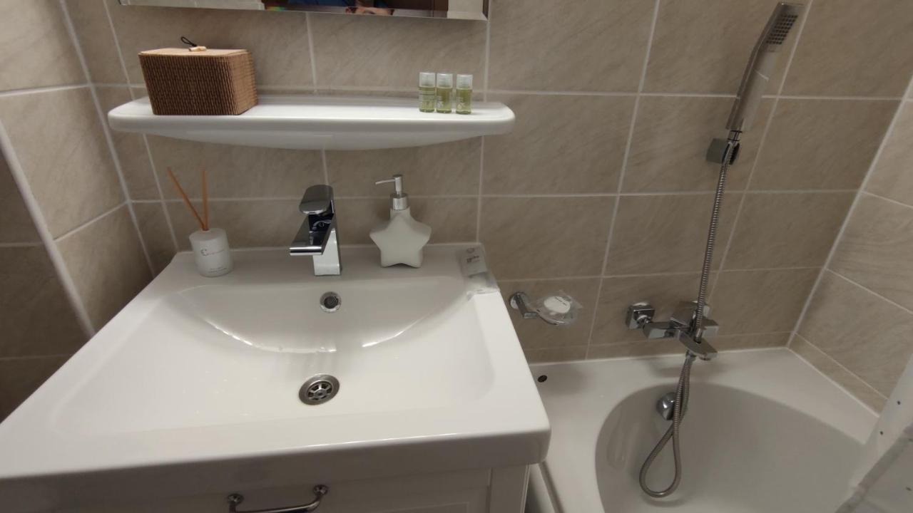 Apartament Rose Garden Colentina Bukareszt Zewnętrze zdjęcie